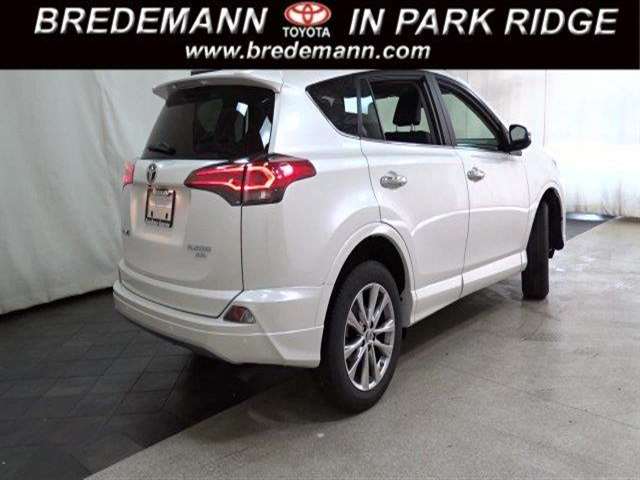 2017 Toyota RAV4 AWD Platinum 4dr SUV